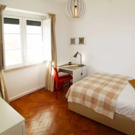Rent this 1 bed room on Rua Leite de Vasconcelos 77 in 1170-054 Lisbon, Portugal