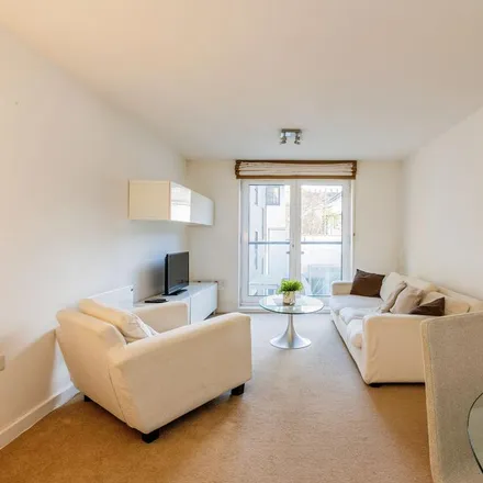 Rent this 1 bed apartment on 33 Northdown Street in London, N1 9BL