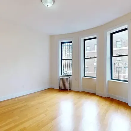 Image 4 - 229-31 East 12th Street, New York, NY 10009, USA - Apartment for rent