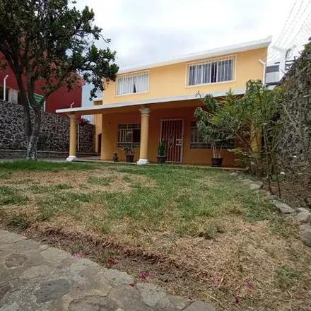 Buy this 3 bed house on Calle Loma Tecolote in Lomas de Tzompantle, 62130 Cuernavaca