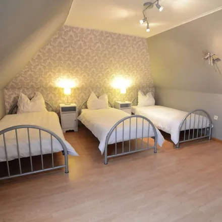 Rent this 4 bed house on Zele in Konigin Astridplein, 9240 Zele