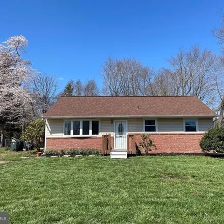 Rent this 3 bed house on 349 Walnut Street in Williamstown, Monroe Township