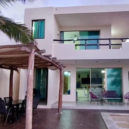Buy this 5 bed house on Calle 23 in 97330 Chicxulub Puerto, YUC