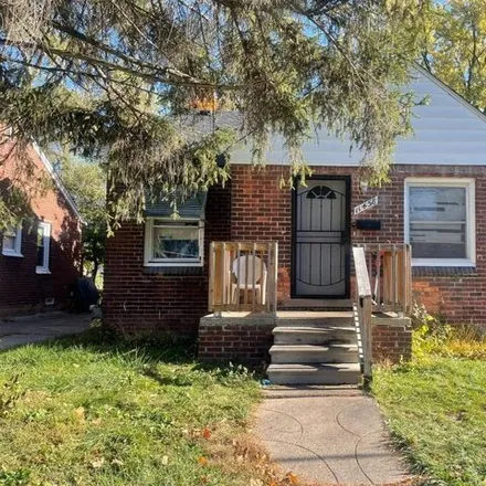 Buy this 3 bed house on 11488 Somerset Avenue in Detroit, MI 48224