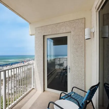 Buy this 3 bed condo on Pineapple Willy's in 9875 South Thomas Drive, West Panama City Beach