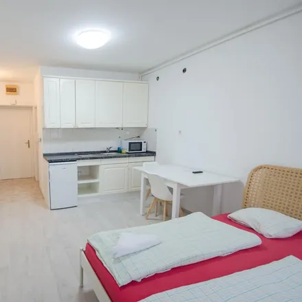 Image 4 - Trzaska cesta 6 - Apartment for rent
