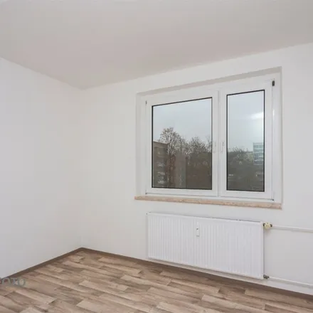 Rent this 3 bed apartment on Hainstraße 16 in 03042 Cottbus - Chóśebuz, Germany