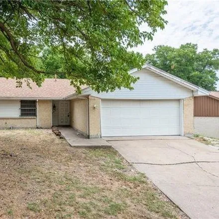 Buy this 3 bed house on 2883 Elsinor Drive in Fort Worth, TX 76116