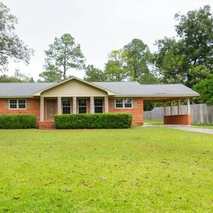 Buy this 3 bed house on 189 Lincoln Avenue in Fitzgerald, GA 31750