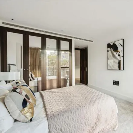 Image 9 - Mowbray House, 5 Avonmore Road, London, W14 8RU, United Kingdom - Apartment for rent