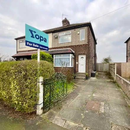 Buy this 2 bed duplex on Hale Gate Road in Widnes, WA8 8LP