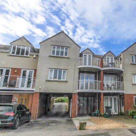 Rent this 2 bed apartment on Poets Court in Salthouse Road, Clevedon