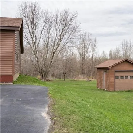 Image 3 - 35123 Lewis Loop, Village of Carthage, Jefferson County, NY 13619, USA - House for sale