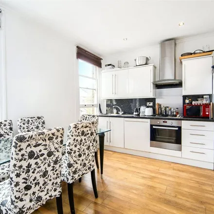 Rent this 3 bed apartment on 47 Hormead Road in Kensal Town, London