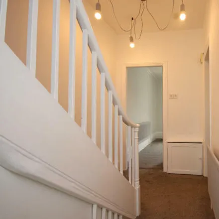 Image 7 - Eastern Road, Pennington, SO41 9HH, United Kingdom - Apartment for sale