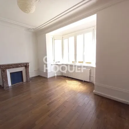 Rent this 1 bed apartment on 35 Rue Jules Ferry in 80300 Albert, France