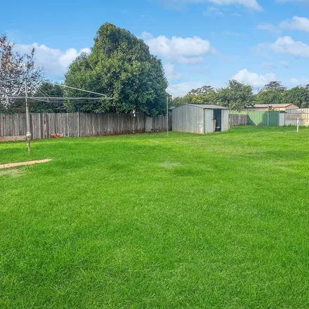 Rent this 3 bed apartment on Wilkins Street in Dubbo NSW 2830, Australia