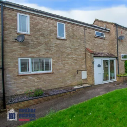 Buy this 3 bed townhouse on Blacksmith's Hill in Benington, SG2 7LQ