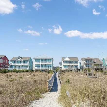 Image 7 - 100 By the Sea, Holden Beach, Brunswick County, NC 28462, USA - House for sale