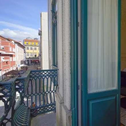 Image 7 - Residências Montepio, Rua do Breiner, 4050-124 Porto, Portugal - Apartment for rent
