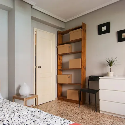 Image 3 - Carrer del Doctor Vicente Pallarés, 26, 46021 Valencia, Spain - Apartment for rent