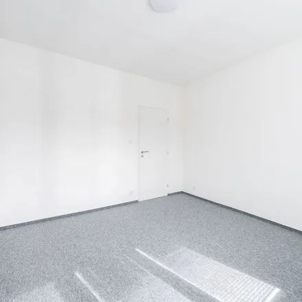 Rent this 3 bed apartment on Skupova 402/33 in 301 00 Pilsen, Czechia