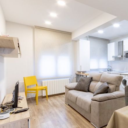 Rent this 2 bed apartment on Calle Tiboli / Tiboli kalea in 15, 48007 Bilbao
