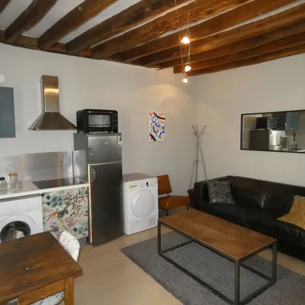 Rent this 1 bed apartment on 9 Place au Beurre in 21200 Beaune, France