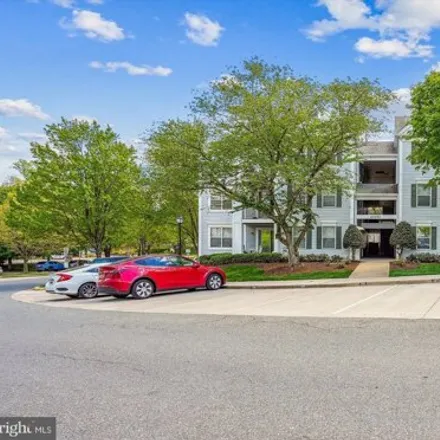 Rent this 3 bed condo on 10010 Vanderbilt Circle in Montgomery County, MD 20850