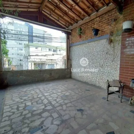 Buy this 4 bed house on Rua Itajubá in Sagrada Família, Belo Horizonte - MG