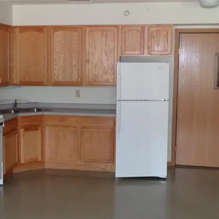 Image 5 - 103 Edgwood Street, New York Mills, Otter Tail County, MN 56567, USA - Apartment for rent