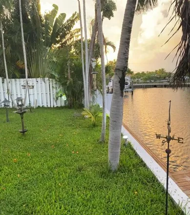 Image 9 - 12545 Palm Rd, North Miami, Florida, 33181 - House for sale
