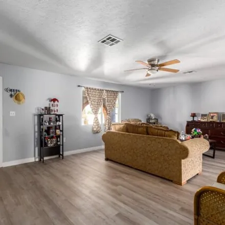 Image 3 - 5777 East Calle Mexico, Guadalupe, Maricopa County, AZ 85283, USA - House for sale