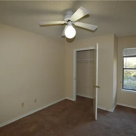 Image 7 - 2610 Gwendolyn Lane, Austin, TX 78748, USA - Apartment for rent