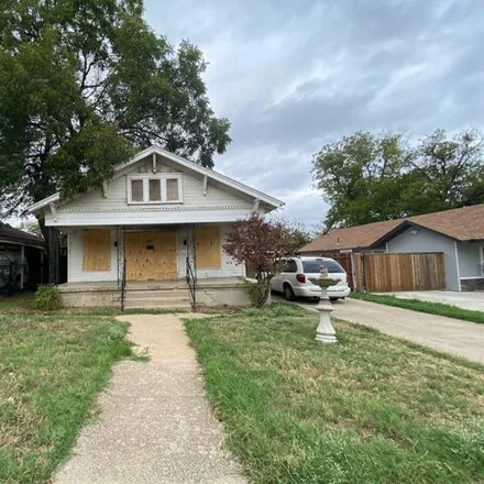 Buy this 2 bed house on 1245 E Allen Ave in Fort Worth, Texas
