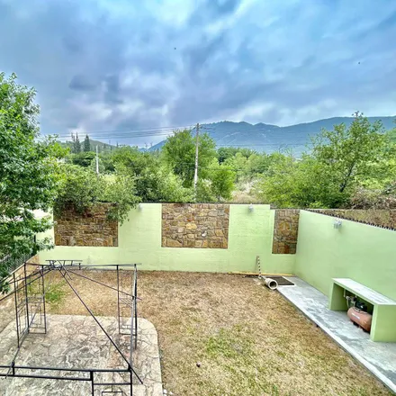 Buy this studio house on Calle Ciprés in Colonia Privada Valle Alto, 64989 Monterrey