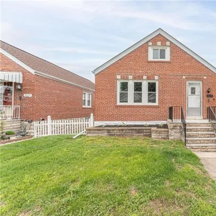 Buy this 2 bed house on 4155 Loughborough Avenue in St. Louis, MO 63116