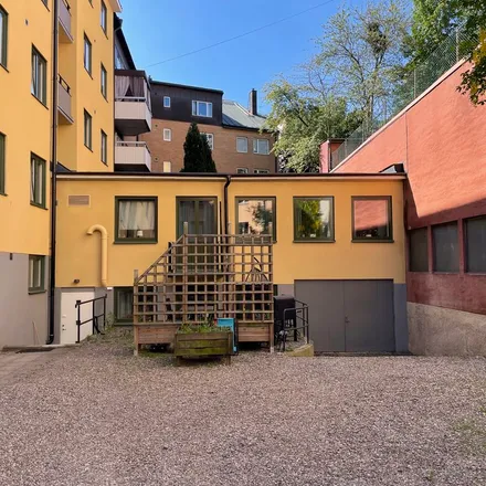 Rent this 4 bed apartment on Bråddgatan in 602 20 Norrköping, Sweden