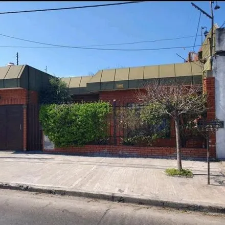 Buy this 3 bed house on Avenida Presidente Juan Domingo Perón 3888 in Partido de La Matanza, 1766 San Justo