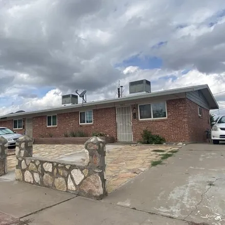 Image 2 - 4201 Edgar Ave, El Paso, Texas, 79904 - House for rent