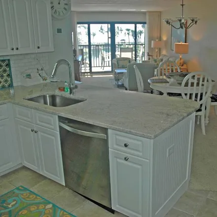 Image 9 - Sanibel, FL - Condo for rent