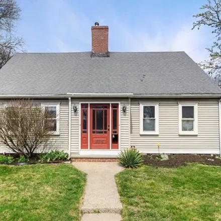 Buy this 4 bed house on 306 Riverside Avenue in Medford, MA 02155