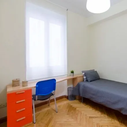 Rent this studio room on Calle de Andrés Mellado in 72, 28015 Madrid