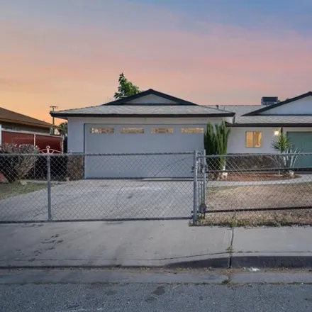 Buy this 3 bed house on 795 West Sandra Lane in Porterville, CA 93257
