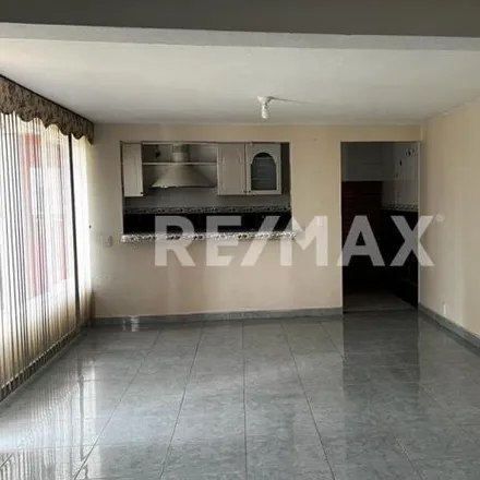 Rent this 2 bed house on Calle Vicente Guerrero in 52140 Metepec, MEX