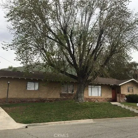 Rent this 3 bed house on 3330 Maricopa Drive in Riverside, CA 92521