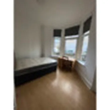 Rent this 3 bed apartment on Miskin Street in Cardiff, CF24 4AR