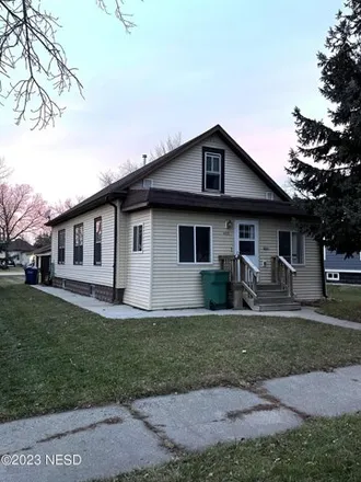 Buy this 4 bed house on 441 4th Street Southeast in Watertown, SD 57201