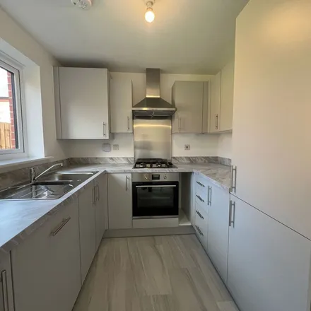 Rent this 3 bed apartment on The Unicorn in Church Road, Cardiff