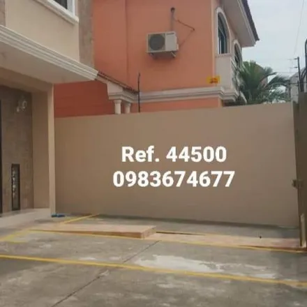 Buy this 2 bed apartment on Teodoro Maldonado Carbo in 090909, Guayaquil